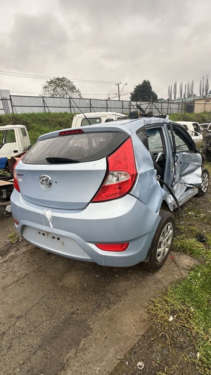 Hyundai Accent RB 2014 en desarme